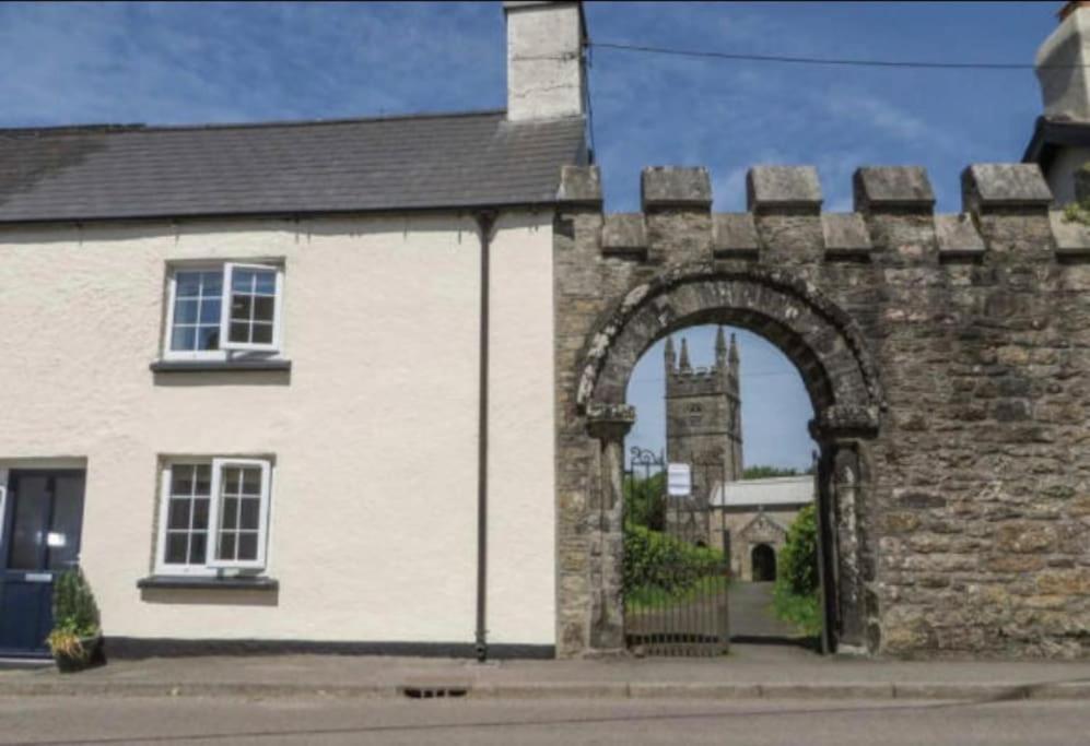 Church Gate Cottage - Bridestowe Exterior photo