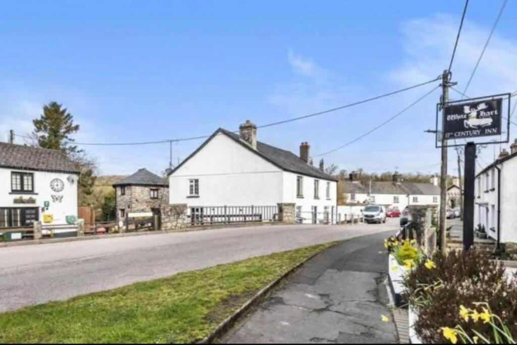 Church Gate Cottage - Bridestowe Exterior photo